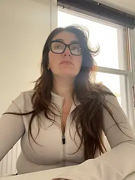 Snapshot of Miss_Stassi chatting on January 2, 2025, 9:33 am Miss Stassi online show from January 2, 2025, 9:33 am