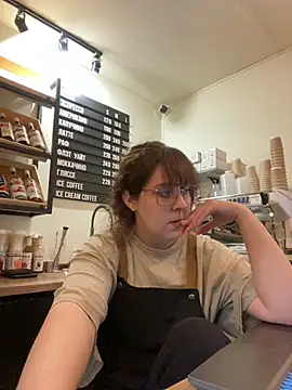 Snapshot of cinnabon_ chatting on November 30, 2025, 2:10 pm cinnabon online show from November 30, 2025, 2:10 pm