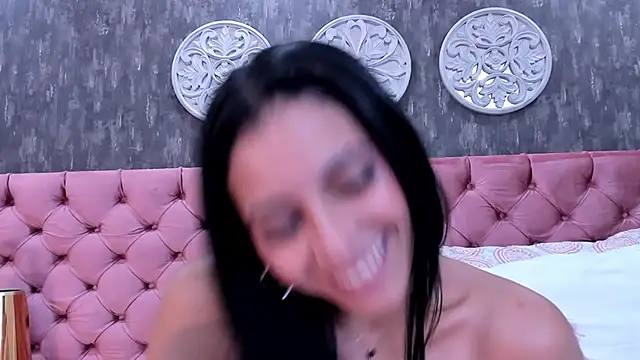 AnnyPrada online show from December 19, 2024, 6:23 am