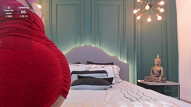 rubyhill 2711 online show from December 5, 2024, 3:04 am