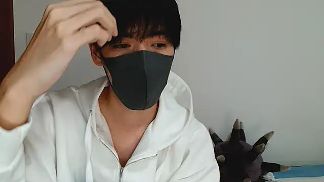 Snapshot of itsme_LEON chatting on March 19, 2025, 4:55 pm itsme LEON online show from March 19, 2025, 4:55 pm