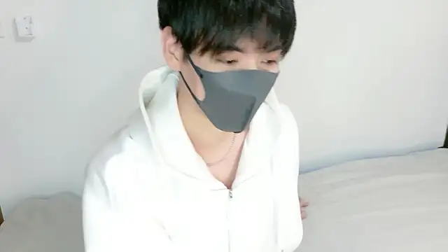 Snapshot of itsme_LEON chatting on February 14, 2026, 1:08 pm itsme LEON online show from February 14, 2026, 1:08 pm