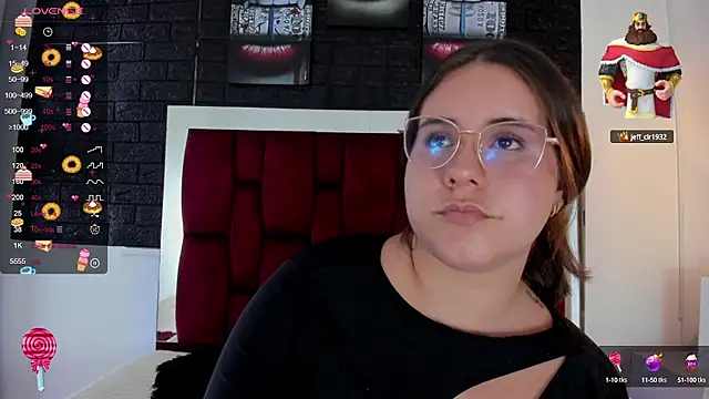 Snapshot of April1_sc chatting on December 14, 2024, 3:25 pm April1 sc online show from December 14, 2024, 3:25 pm