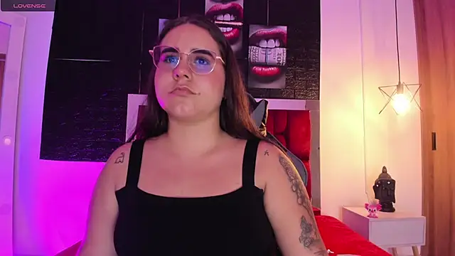 Snapshot of April1_sc chatting on January 17, 2025, 1:24 pm April1 sc online show from January 17, 2025, 1:24 pm