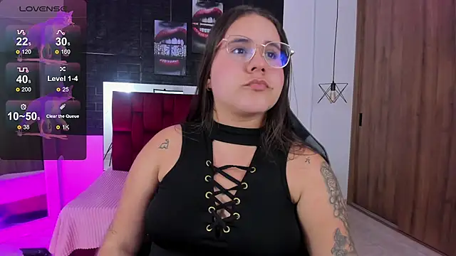 Snapshot of April1_sc chatting on March 6, 2025, 1:35 pm April1 sc online show from March 6, 2025, 1:35 pm