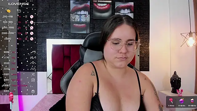 Snapshot of April1_sc chatting on March 22, 2025, 3:42 pm April1 sc online show from March 22, 2025, 3:42 pm