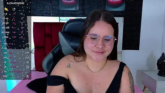 Snapshot of April1_sc chatting on October 6, 2025, 1:30 pm April1 sc online show from October 6, 2025, 1:30 pm