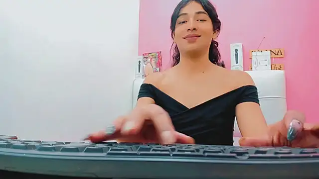 Snapshot of antonela_xxx chatting on June 24, 2026, 9:03 pm antonela xxx online show from June 24, 2026, 9:03 pm