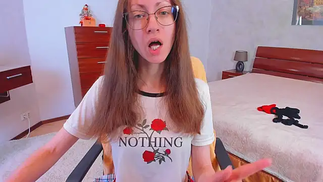 Snapshot of Pantyhose_Mila chatting on February 16, 2026, 9:11 pm Pantyhose Mila online show from February 16, 2026, 9:11 pm