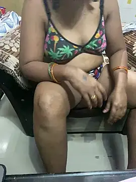 Tameesh sexy mistress online show from July 3, 2026, 5:19 pm