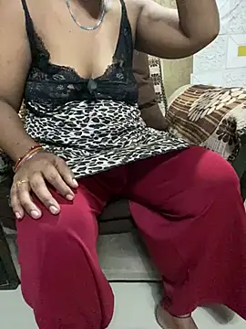 Tameesh sexy mistress online show from July 17, 2026, 4:52 am
