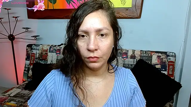 naihroby online show from October 4, 2025, 5:49 am