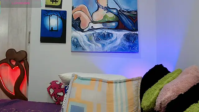 Snapshot of naihroby chatting on December 23, 2025, 4:21 am naihroby online show from December 23, 2025, 4:21 am