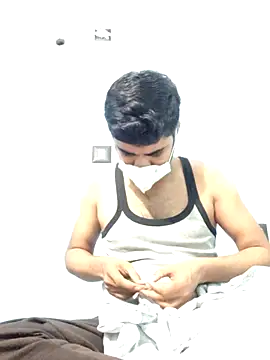 Ishan003 online show from April 9, 2026, 2:33 pm