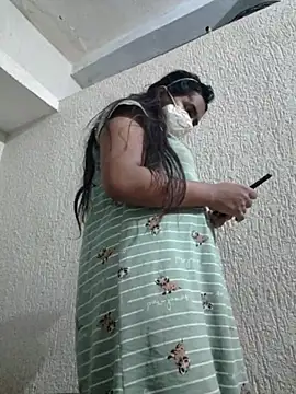 Priya Strip online show from May 20, 2026, 1:34 am