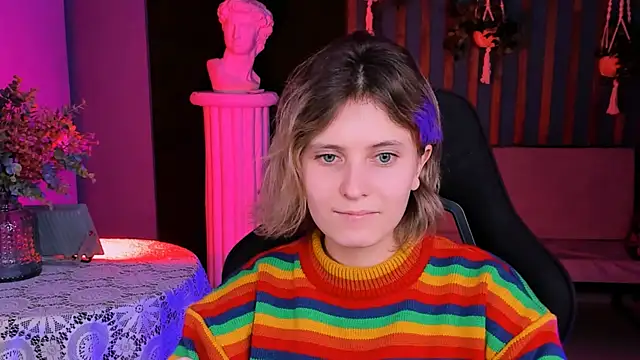 Snapshot of LolaAsmus chatting on January 14, 2025, 2:32 pm LolaAsmus online show from January 14, 2025, 2:32 pm