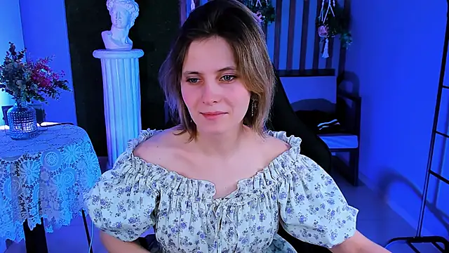 Snapshot of LolaAsmus chatting on January 23, 2025, 2:17 pm LolaAsmus online show from January 23, 2025, 2:17 pm