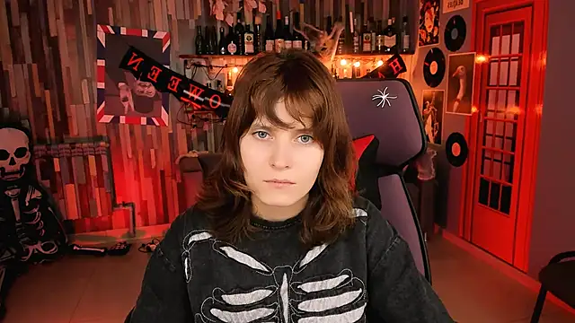 Snapshot of LolaAsmus chatting on October 24, 2025, 5:48 am LolaAsmus online show from October 24, 2025, 5:48 am