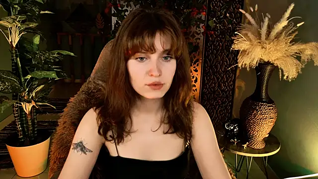 LolaAsmus online show from March 28, 2026, 4:17 pm