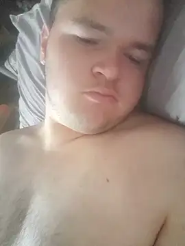 Snapshot of clemhotxxxx chatting on September 18, 2025, 8:27 am clemhotxxxx online show from September 18, 2025, 8:27 am