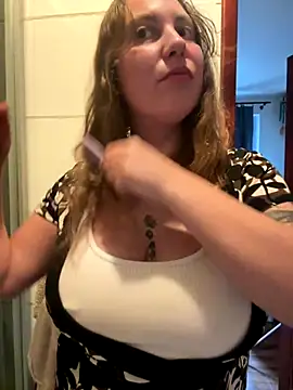 Yanacool007 online show from October 9, 2025, 12:36 pm