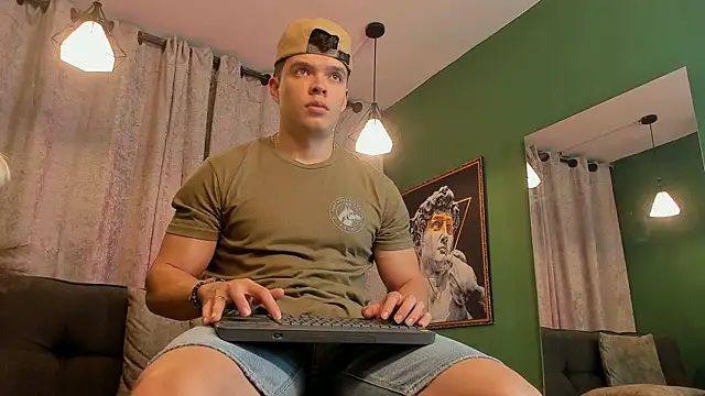 Snapshot of Jake_Tylerr_ chatting on September 16, 2025, 5:25 pm Jake Tylerr online show from September 16, 2025, 5:25 pm