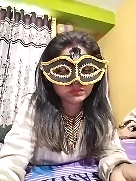 Babydoll 18 online show from February 18, 2026, 11:17 am