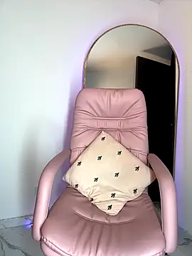 playsecrets online show from October 4, 2025, 1:25 am