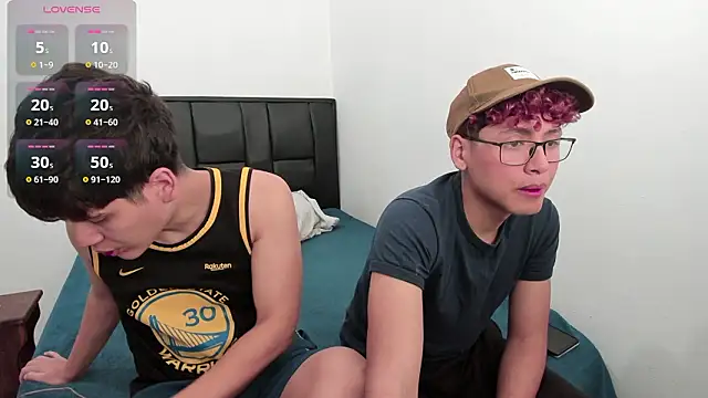 Snapshot of Javierdisousa chatting on February 4, 2026, 7:31 pm Javierdisousa online show from February 4, 2026, 7:31 pm