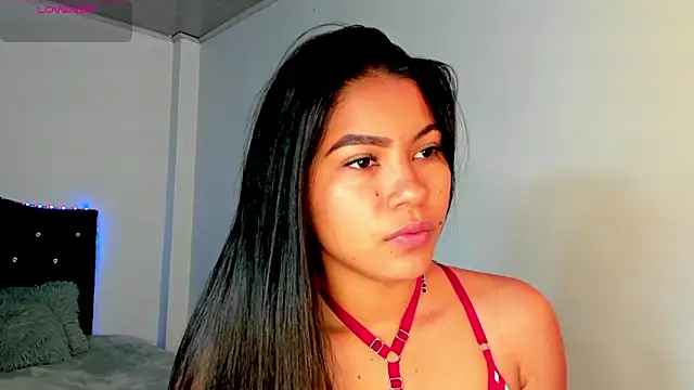 Snapshot of linda_alana chatting on October 17, 2025, 7:27 pm linda alana online show from October 17, 2025, 7:27 pm