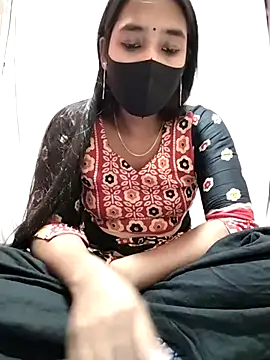 Snapshot of Etha-Moni chatting on December 3, 2024, 8:50 pm Etha-Moni online show from December 3, 2024, 8:50 pm