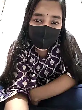 Snapshot of Etha-Moni chatting on February 13, 2025, 6:27 pm Etha-Moni online show from February 13, 2025, 6:27 pm