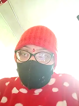 heenage online show from December 21, 2025, 3:46 am