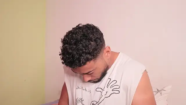 Snapshot of freddsexxx chatting on November 4, 2025, 2:16 pm freddsexxx online show from November 4, 2025, 2:16 pm