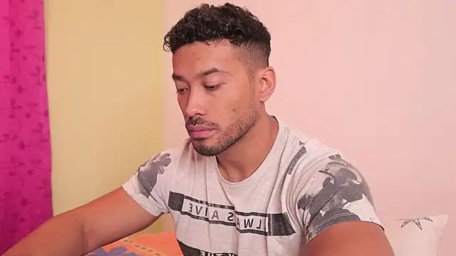 Snapshot of freddsexxx chatting on December 3, 2025, 1:20 pm freddsexxx online show from December 3, 2025, 1:20 pm