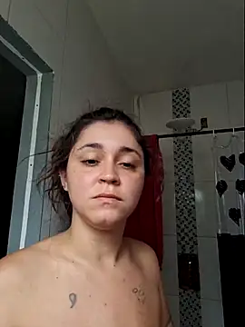 luuhcat09 online show from November 16, 2025, 3:17 pm