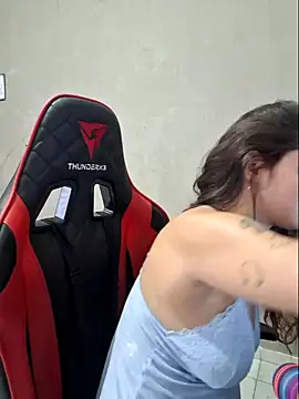 luuhcat09 online show from March 30, 2026, 6:53 pm