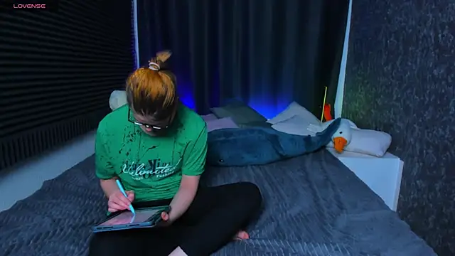 KIKI Krash online show from February 27, 2025, 4:43 pm