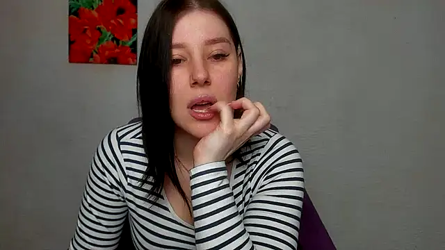 Sannyflover online show from December 22, 2025, 6:43 am