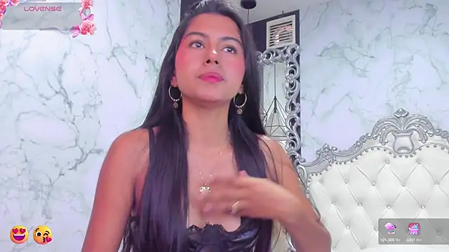 Emmy Cute18 online show from January 13, 2025, 11:19 am