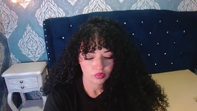 Snapshot of Sofiacowperx chatting on February 28, 2026, 3:02 pm Sofiacowperx online show from February 28, 2026, 3:02 pm