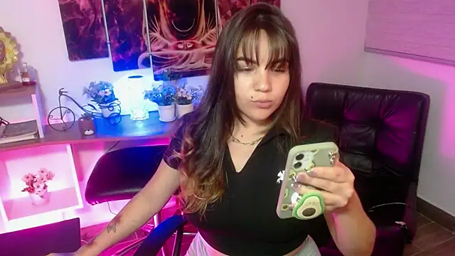 Jsneiidy ATH online show from December 19, 2025, 1:56 am