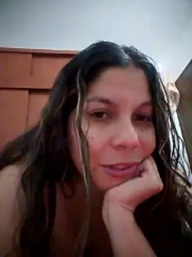 Carliina Soussa online show from October 10, 2025, 11:15 pm