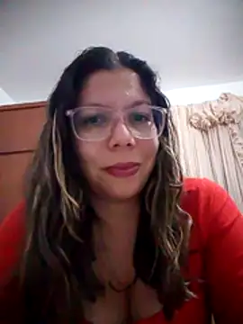 Carliina Soussa online show from February 5, 2026, 11:31 pm