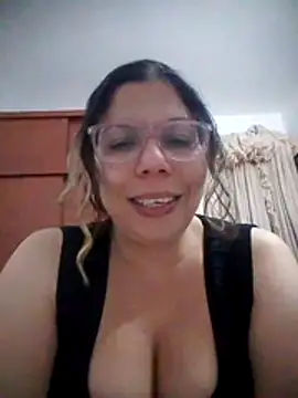 Carliina Soussa online show from February 22, 2026, 11:03 pm