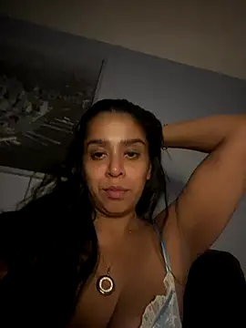 Snapshot of BiancaVyper chatting on October 13, 2025, 10:37 am BiancaVyper online show from October 13, 2025, 10:37 am