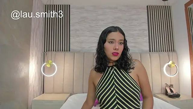 laura smith33 online show from October 29, 2025, 3:03 pm