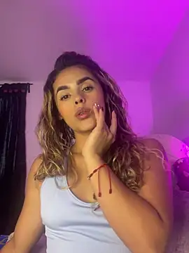 Snapshot of ZoeJohnsoon chatting on January 31, 2026, 8:40 pm ZoeJohnsoon online show from January 31, 2026, 8:40 pm