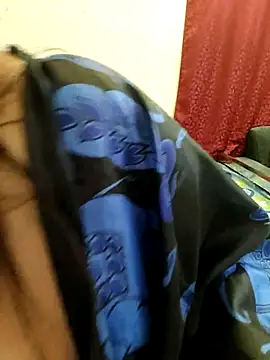 Snapshot of Cute_Kritika chatting on November 6, 2025, 4:24 am Cute Kritika online show from November 6, 2025, 4:24 am