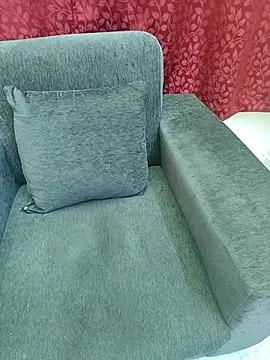 Snapshot of Cute_Kritika chatting on November 18, 2025, 4:50 am Cute Kritika online show from November 18, 2025, 4:50 am